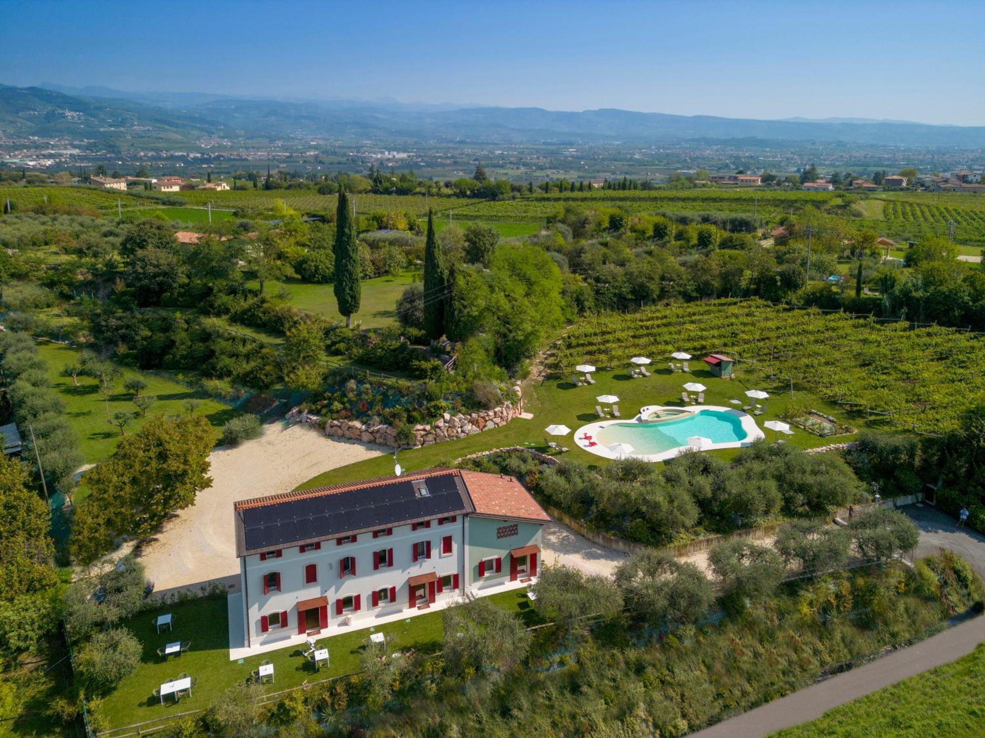 Residenza Vesentini Bed & Breakfast Pastrengo Bagian luar foto