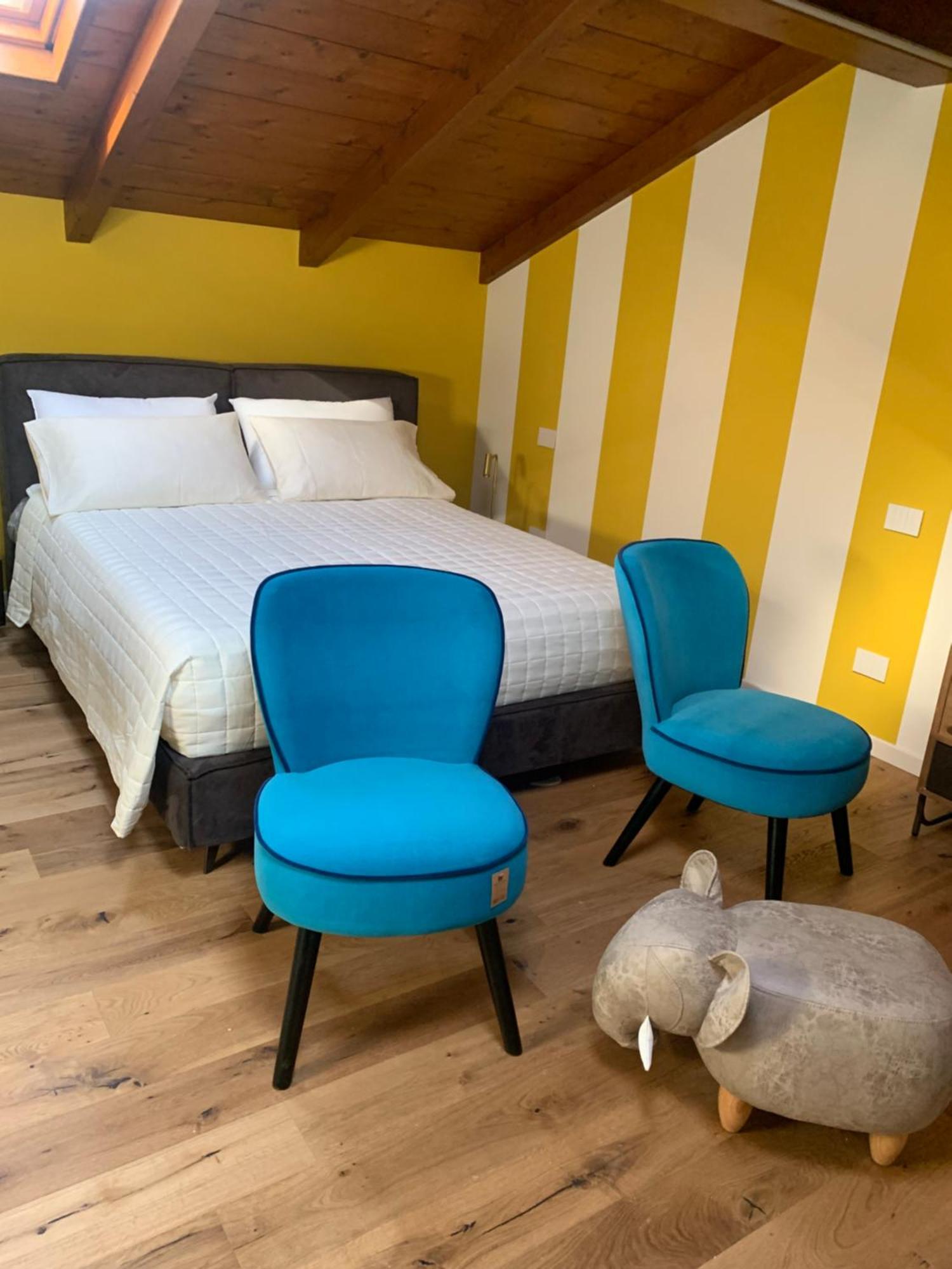 Residenza Vesentini Bed & Breakfast Pastrengo Bagian luar foto